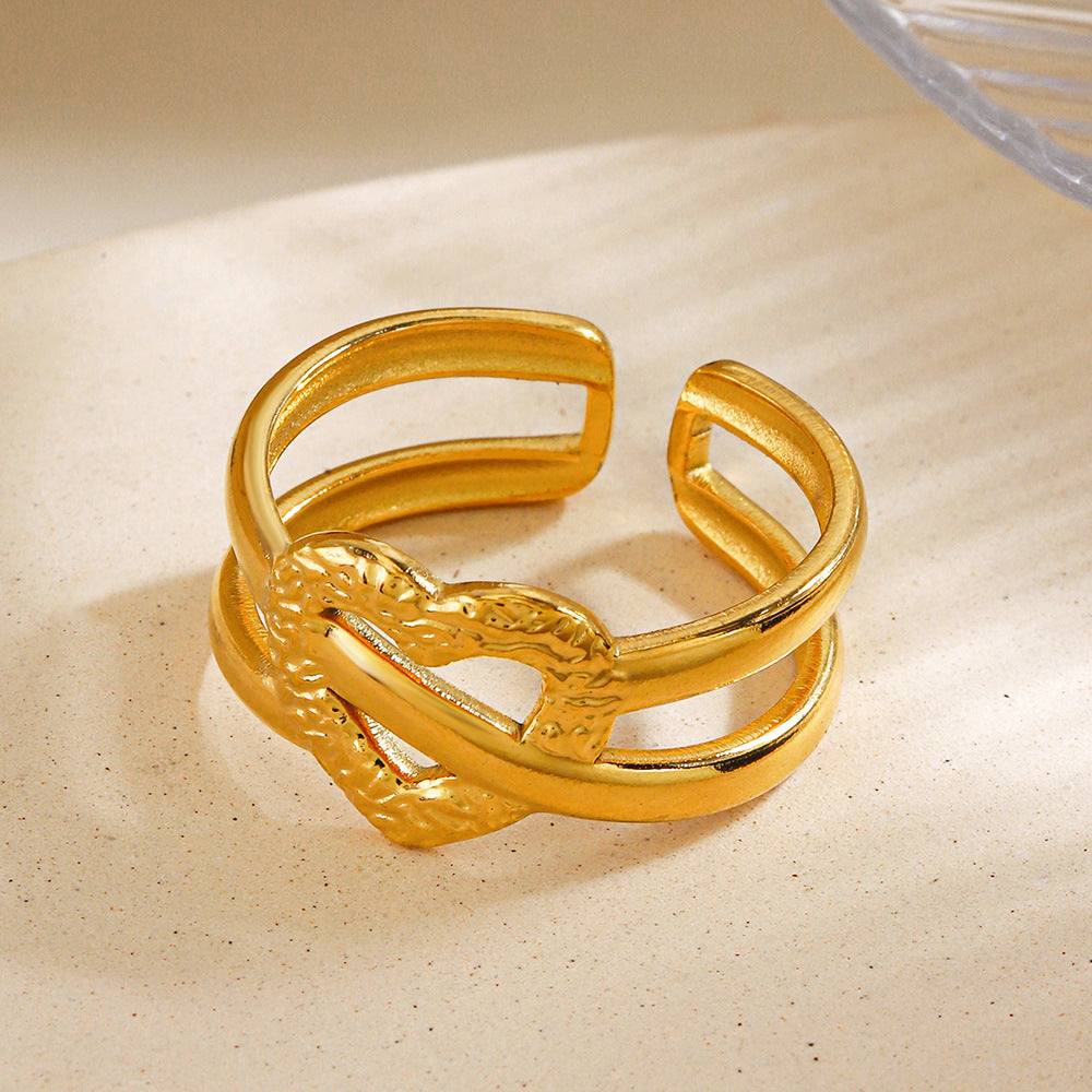 European And American Fashion 18K Gold-plated Popular Stainless Steel Love Heart-shaped Ring