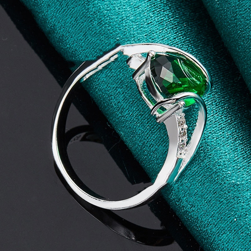 Water Drop Emerald Zircon Ring