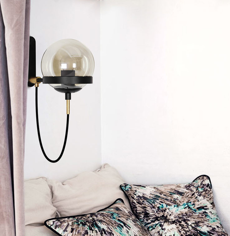 Modern retro wall lamp