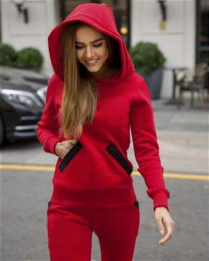 Winter Ladies Sportswear Suit