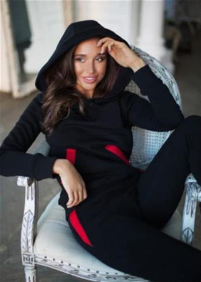 Winter Ladies Sportswear Suit