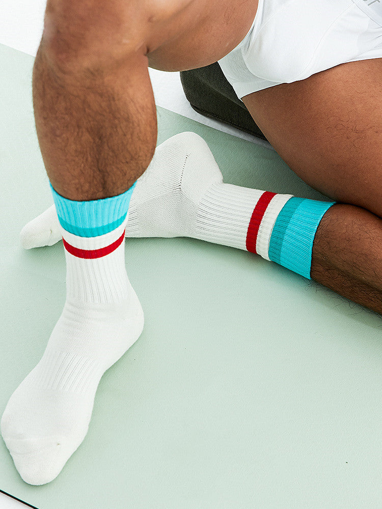 White exercise cotton socks