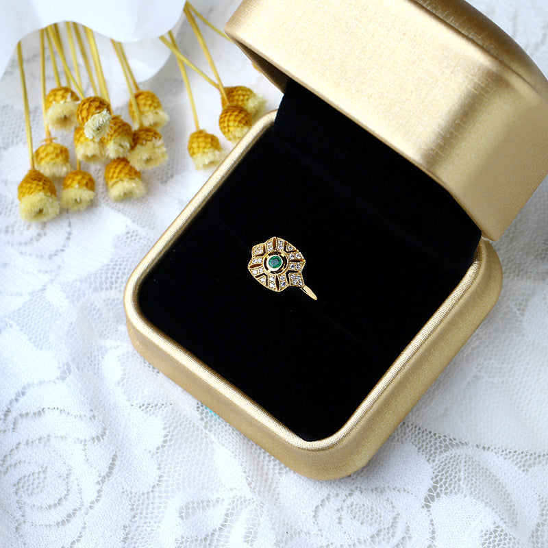 Vintage natural emerald zircon ring