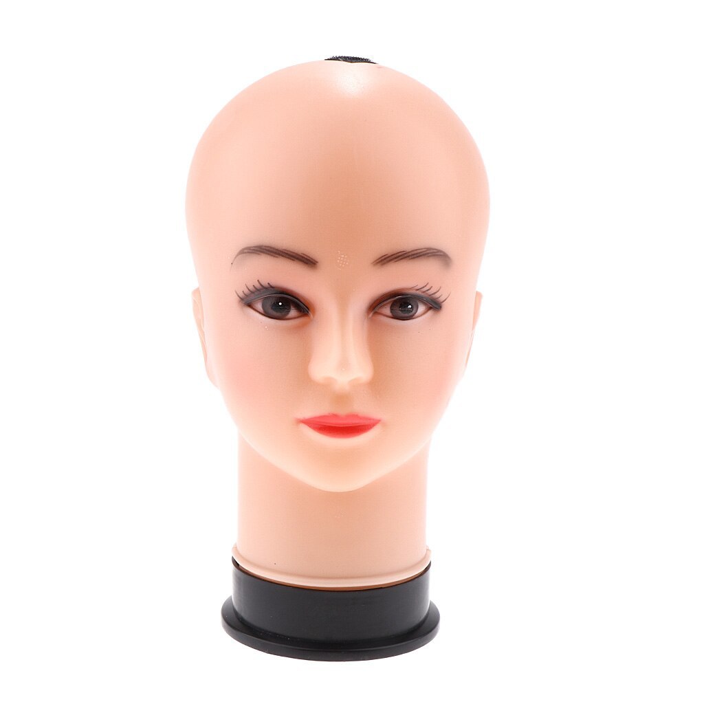 Practical And Realistic Props To Display Female Head Models