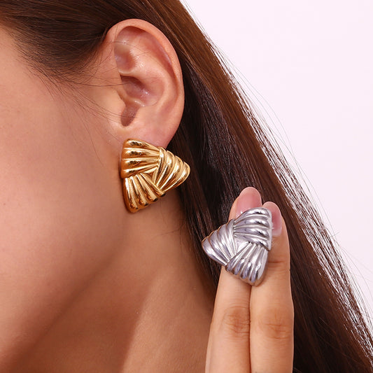 Pendientes triangulares de oro de 18 quilates para mujer, aretes Retro estilo nicho de moda Ins