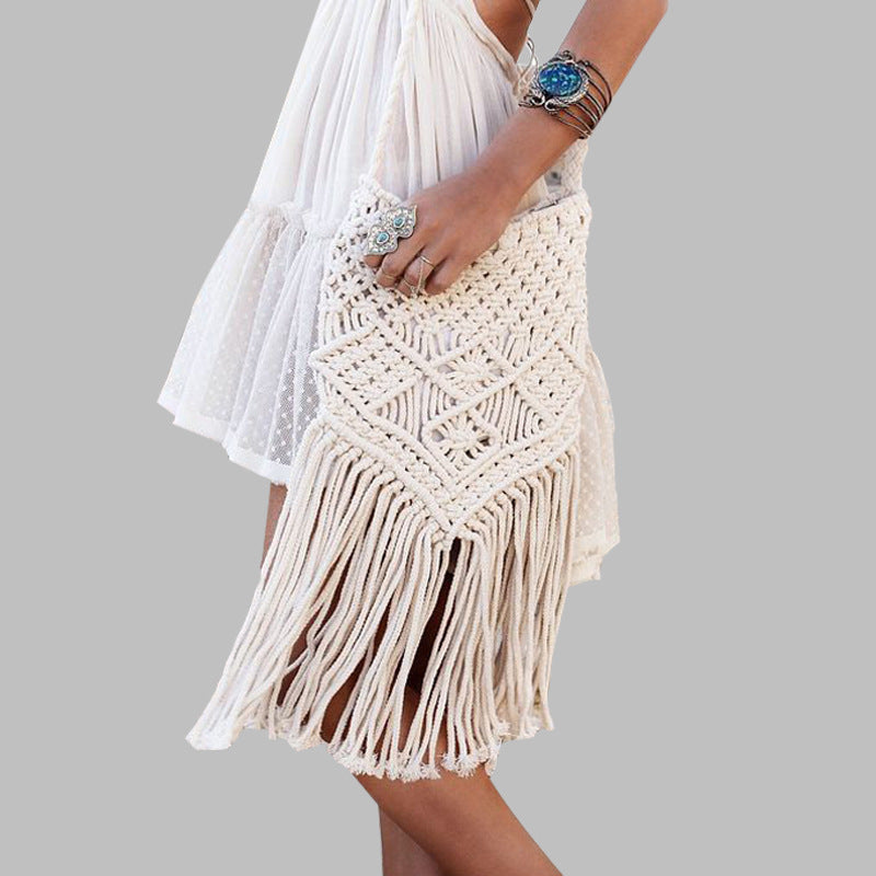 Beach holiday straw bag