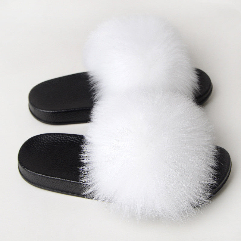 Summer beach fur sandals