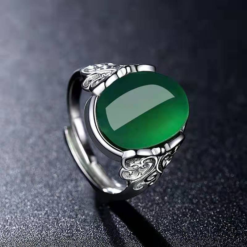 Fashion Personality Emerald Ladies Ring