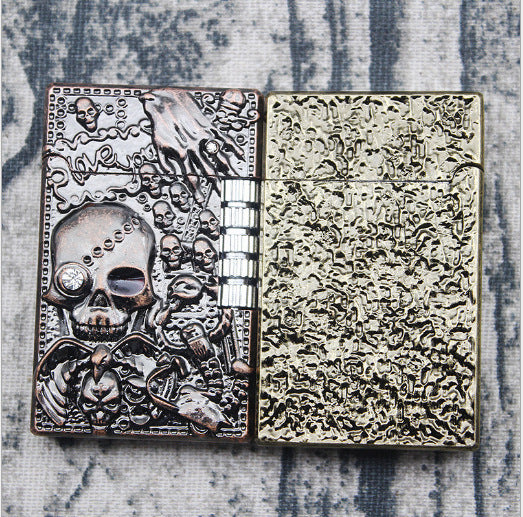 Skull Langsheng Gas Lighters Creative Metal Relief Ghost Head Double Diamond Rub Grinding Wheel Flame Lighter