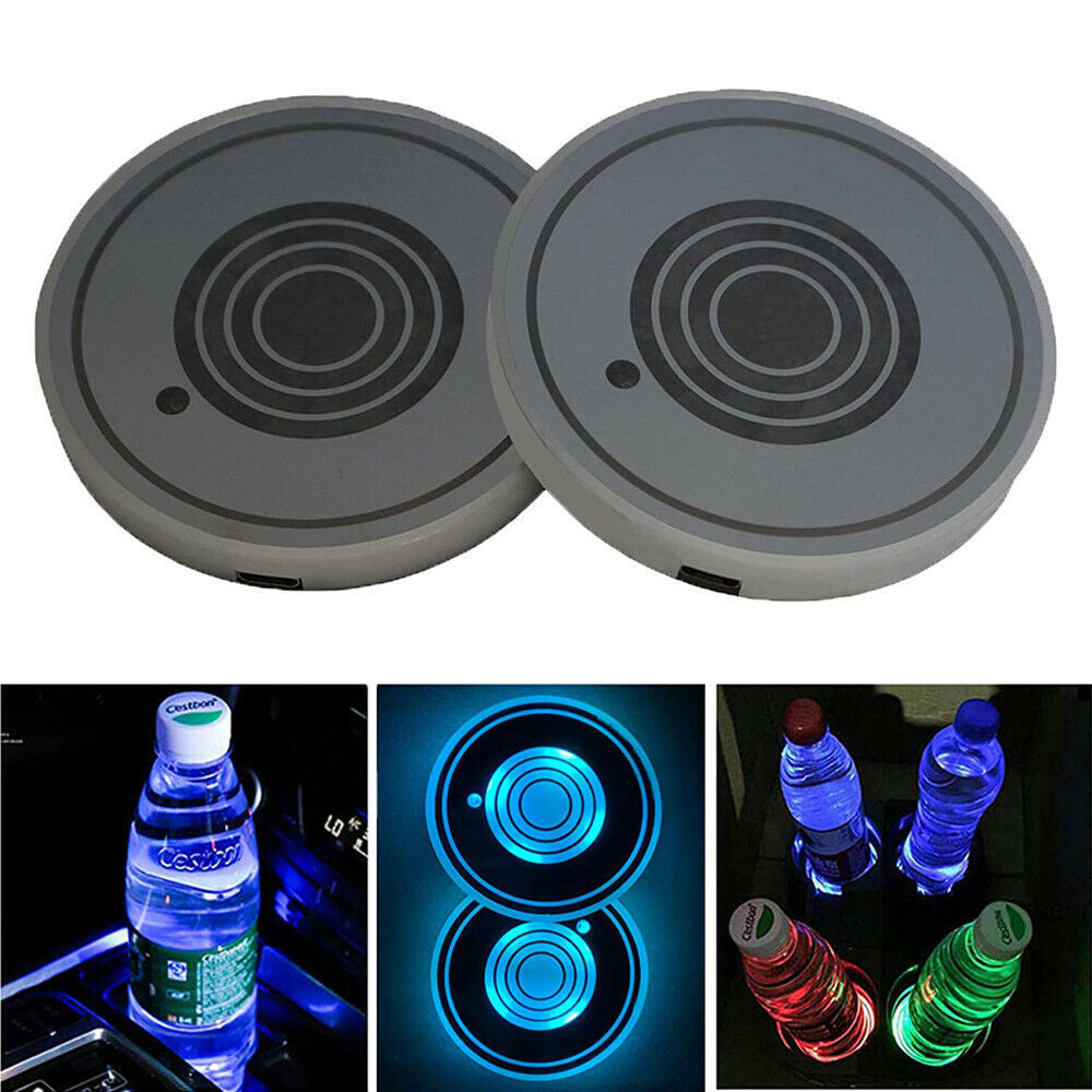 Alfombrilla inferior de agua con portavasos LED para coche con carga USB