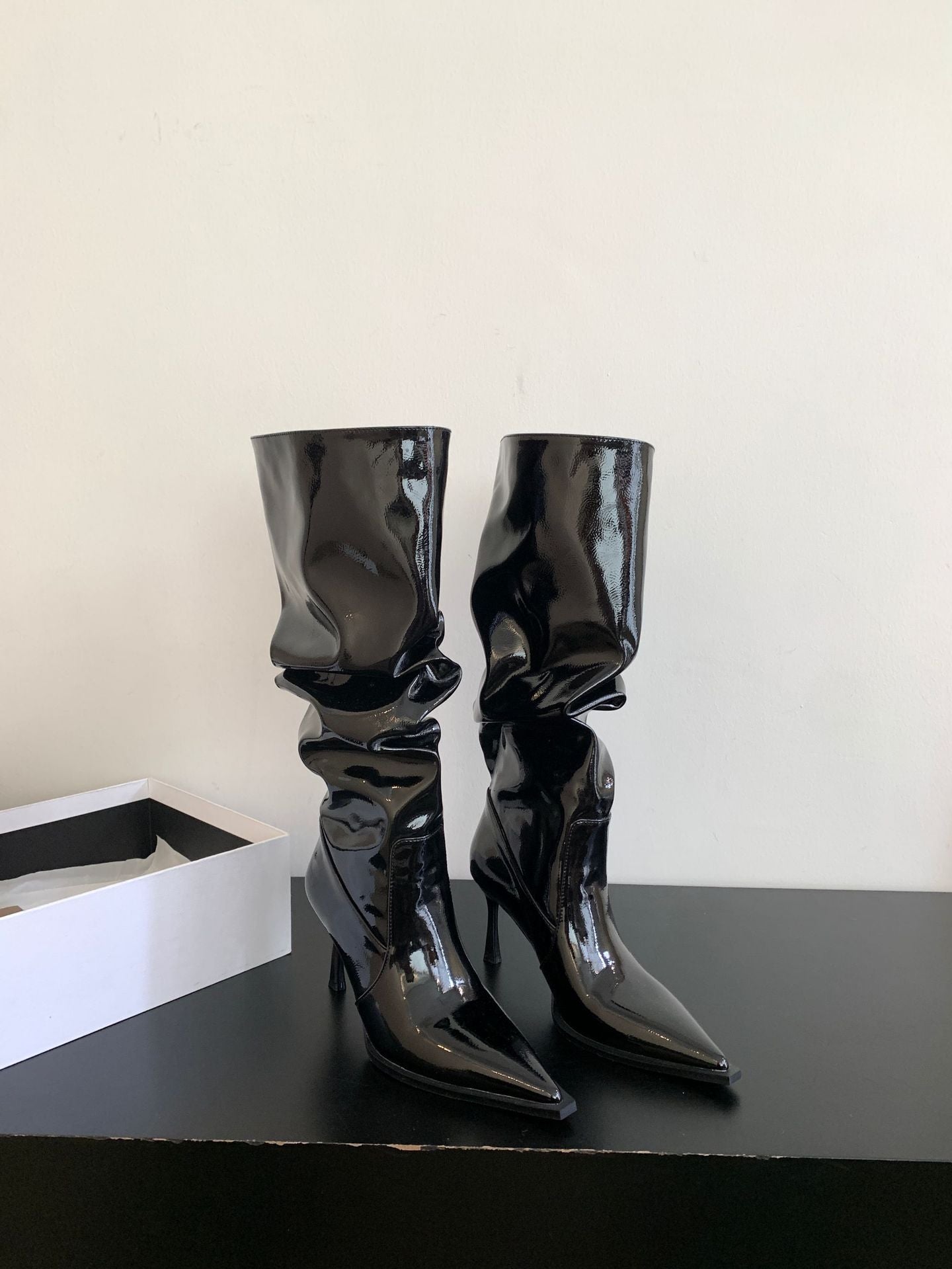 Botas largas con punta en pico y tacón alto para mujer, color negro