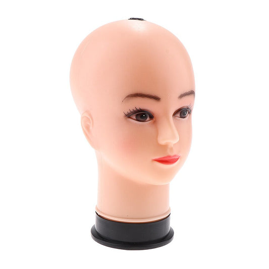 Practical And Realistic Props To Display Female Head Models