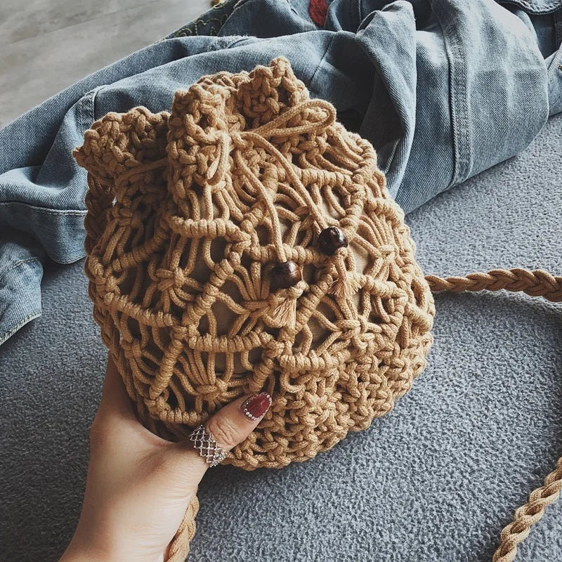 Bolso pequeño de mujer con borlas de crochet de algodón en diagonal redonda