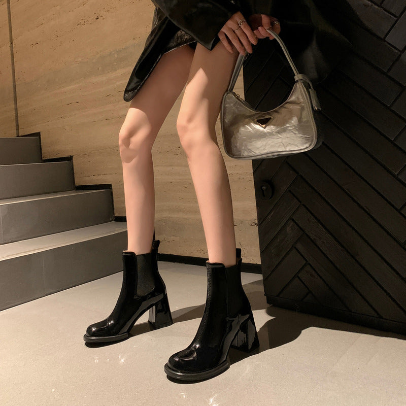 Round End Chimney Boots With Thick Heels And Patent Leather Short Boots