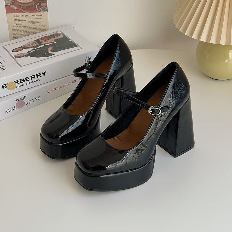 Black Retro New Spring And Autumn French Chunky Heel High Heel Shoes