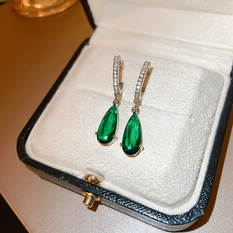 New Fashion Emerald Diamond Earrings