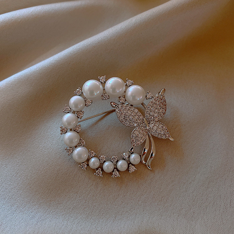 Butterfly Brooch With Diamonds And Pearls