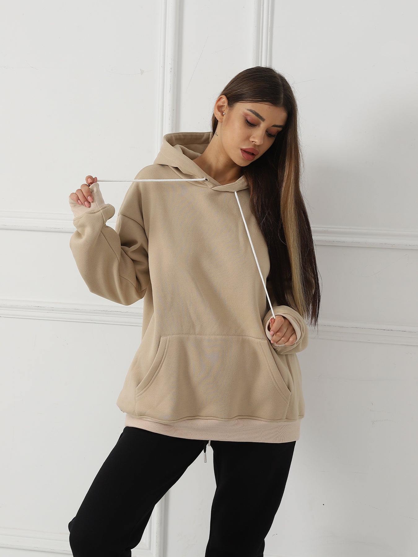 Fashionable Solid Color Long Sleeved Printed Hoodie For Both Men And Women