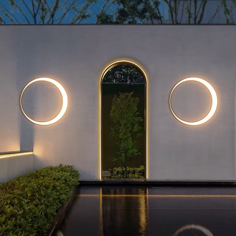 Outdoor Simple Round Wall Lamp Waterproof