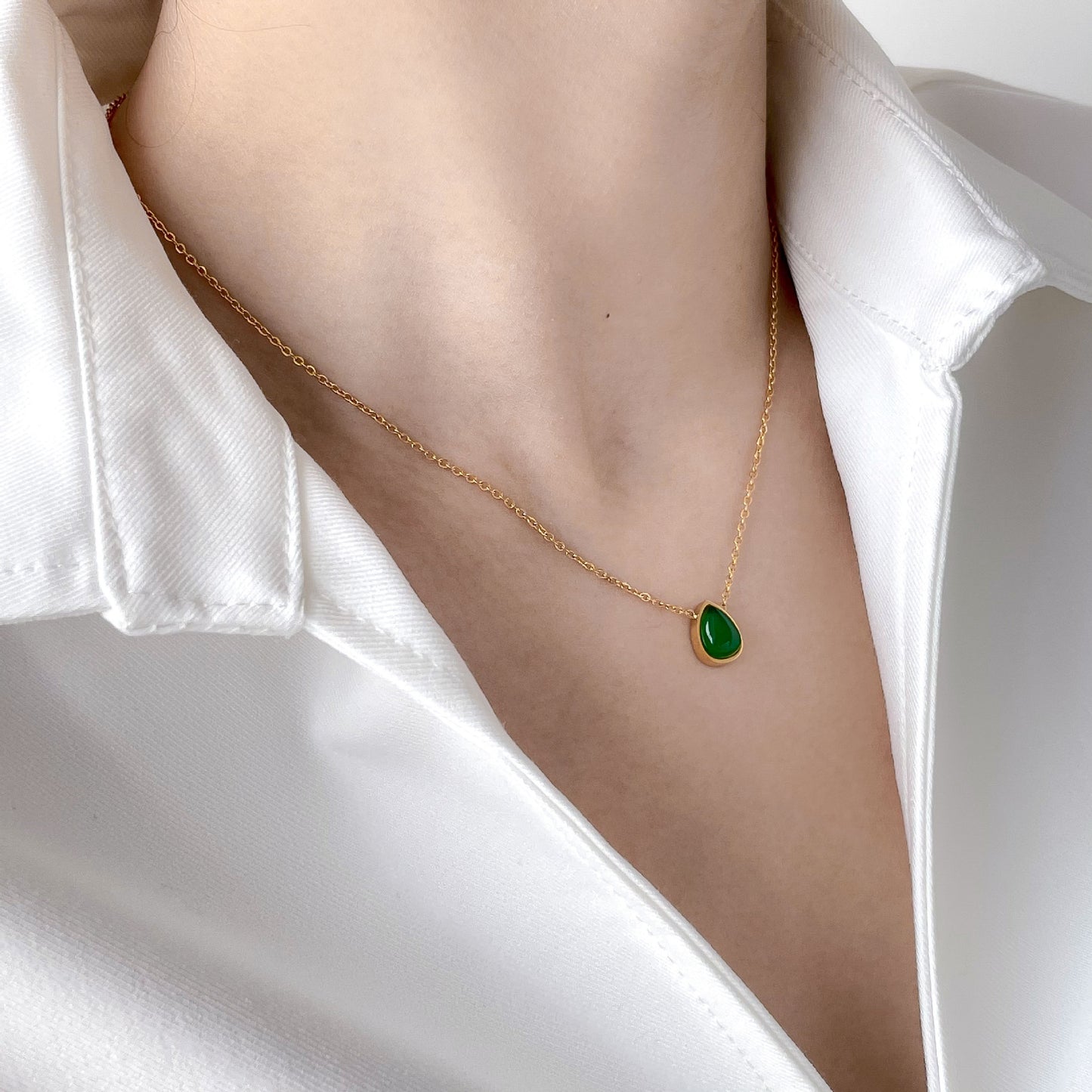 Water Drop Emerald Zircon Necklace