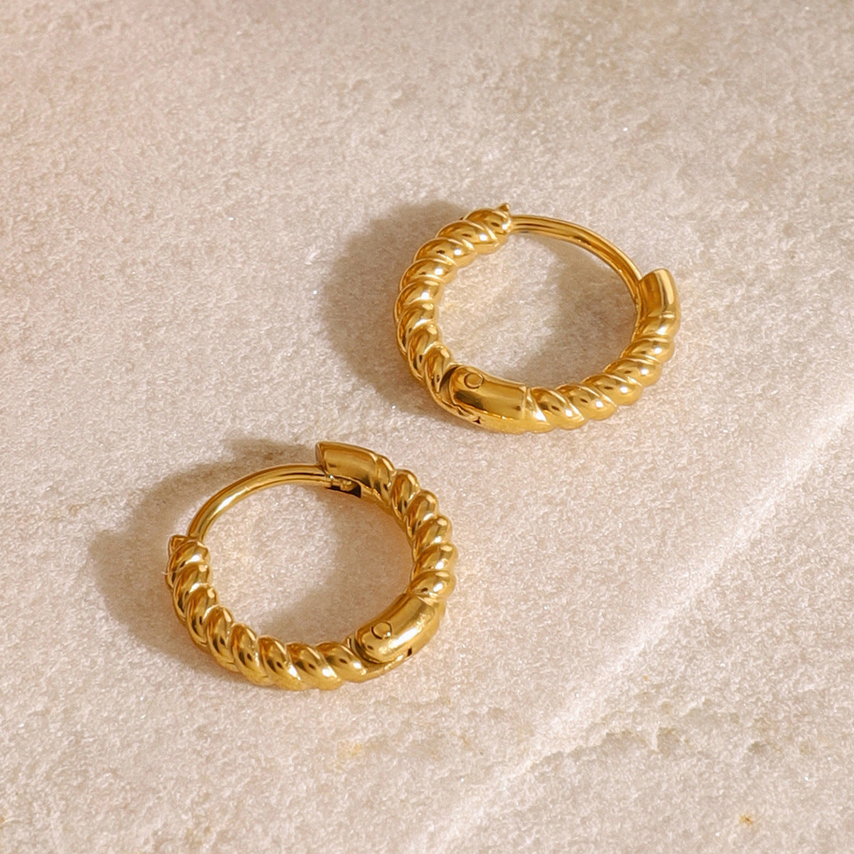 Stainless Steel 18K Gold Twist Weave Geometric Hollow Ear Stud