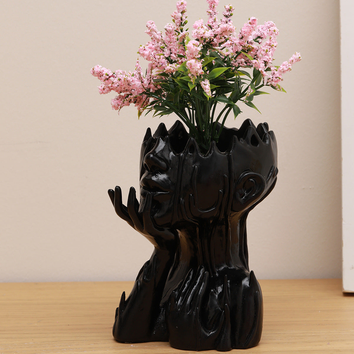 Resin New Goddess Head Flower Pot Home Garden Decoration Melting Woman Medusa Face Flower Pot Garden Decoration Ornaments